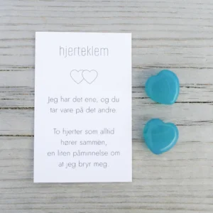 To blå hjerteklemmer